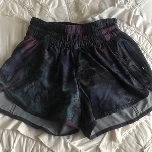 Lululemon Hotty Hot Shorts II Style
